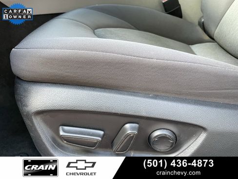 Used 2023 Toyota Camry LE image 10