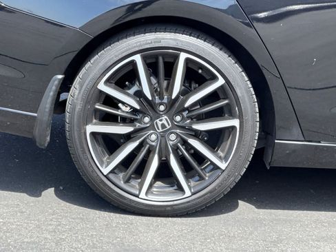 Used 2023 Honda Accord Touring image 30