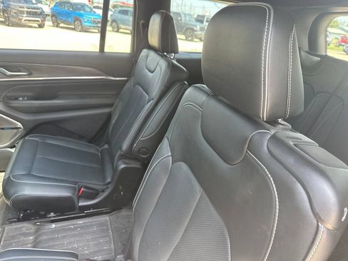 Used 2023 Jeep Grand Cherokee L Overland w/ Rear Seat Video Group I AWD/4WD image 23