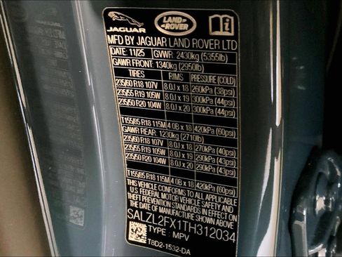 New 2026 Land Rover Range Rover Evoque Dynamic SE image 18