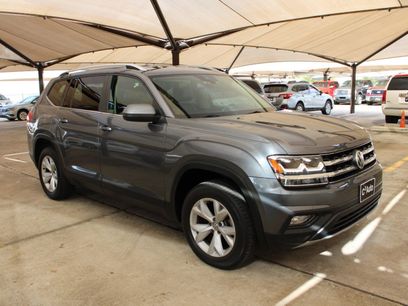 Used 2018 Volkswagen Atlas SE