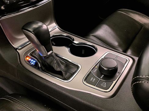 Used 2021 Jeep Grand Cherokee 80th Anniversary w/ Quick Order Package 28K 80th image 16