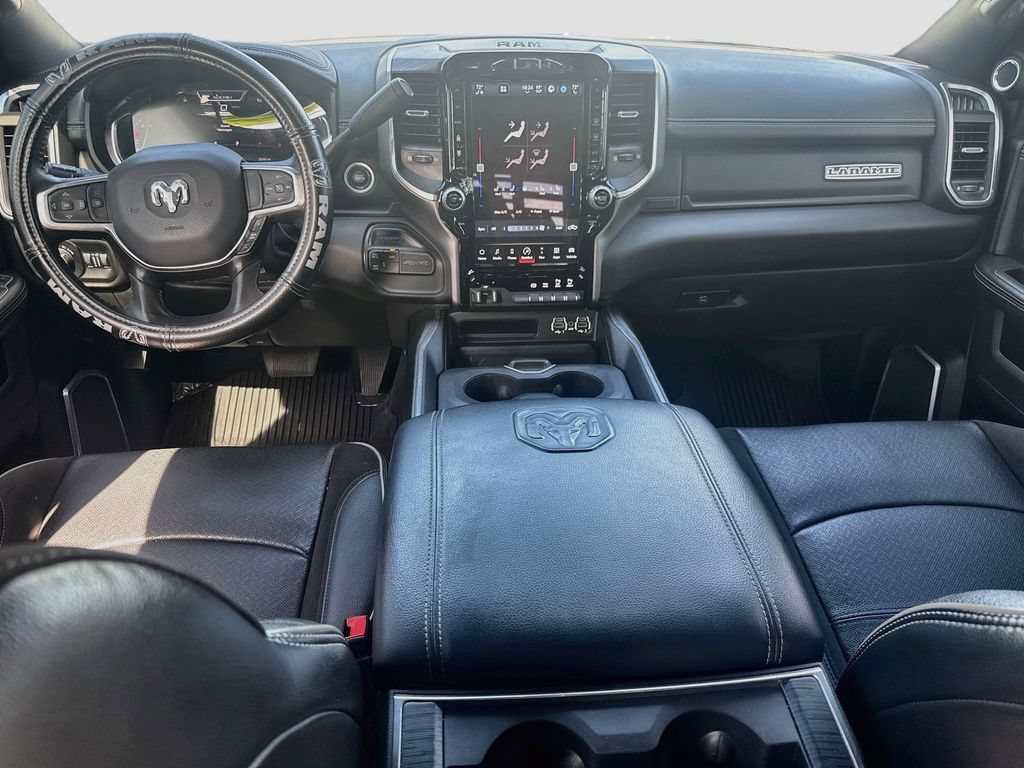 Used 2024 RAM 3500 Laramie w/ Sport Appearance Package AWD/4WD image 24
