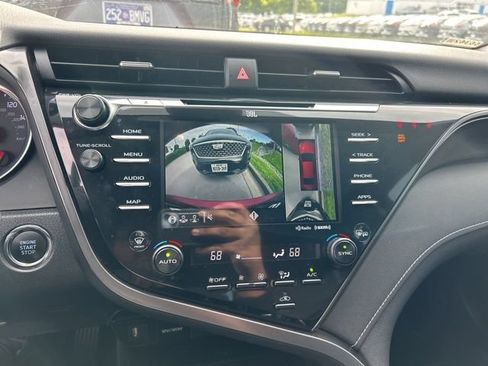 Used 2020 Toyota Camry XSE w/ Driver Assist Package FWD image 9
