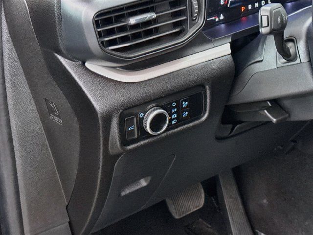 Used 2023 Ford Explorer XLT RWD image 10