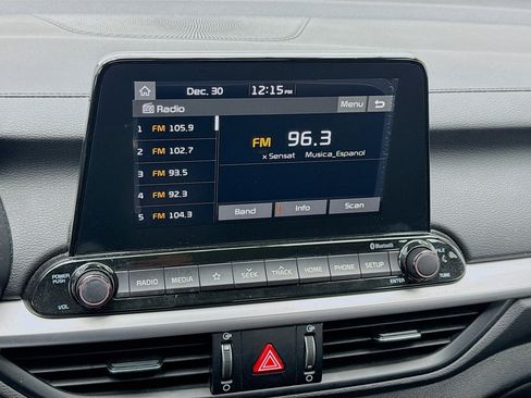 Used 2021 Kia Forte LXS image 11