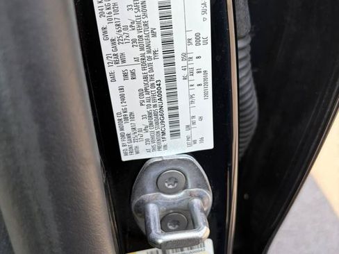 Used 2022 Ford Escape SE AWD/4WD image 11