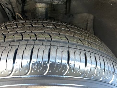 Used 2024 Toyota RAV4 XLE w/ Convenience Package image 26