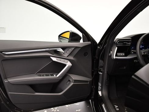 Certified 2025 Audi A3 2.0T Premium image 32