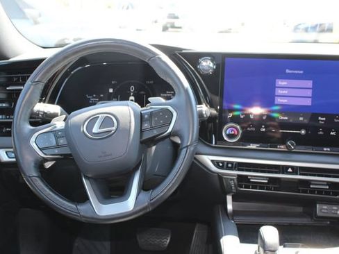 Certified 2025 Lexus RX 450h AWD w/ Convenience Package image 14