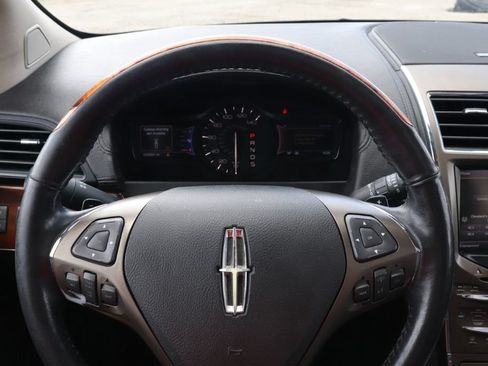Used 2015 Lincoln MKX AWD w/ Equipment Group 102A image 24