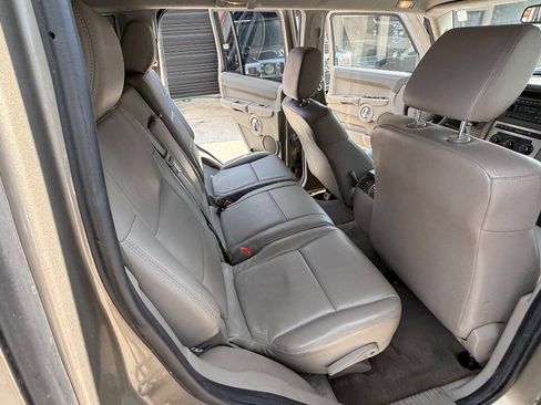 Used 2006 Jeep Commander 2WD image 63