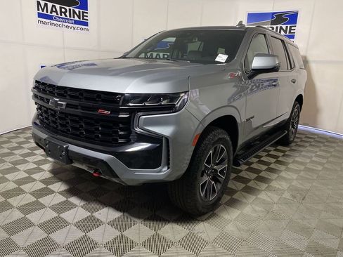 Used 2023 Chevrolet Tahoe Z71 w/ Luxury Package AWD/4WD image 11