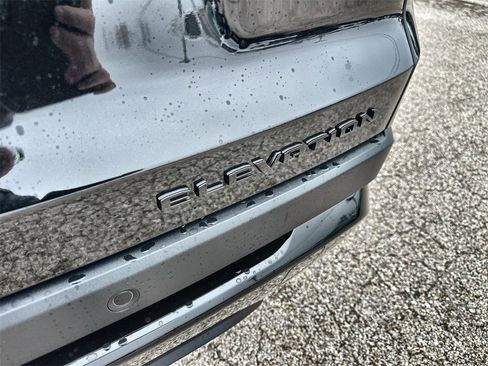 New 2026 GMC Terrain Elevation image 14