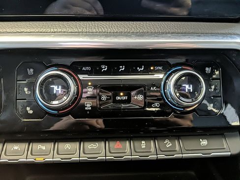 Used 2022 GMC Sierra 1500 Denali image 24