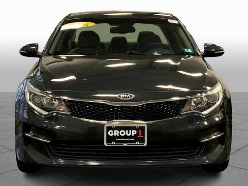 Used 2016 Kia Optima LX w/ LX Convenience Package image 3