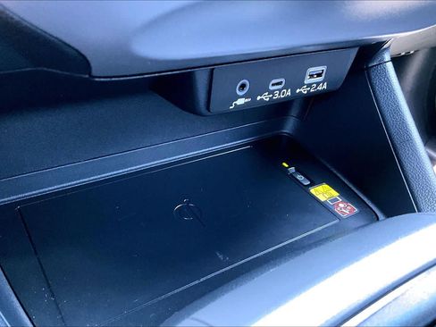 Used 2025 Subaru Crosstrek 2.5i Sport w/ Crosstrek Mirror Package AWD/4WD image 36