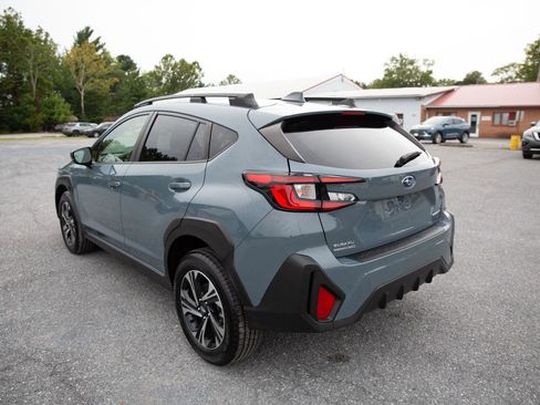 Used 2024 Subaru Crosstrek 2.0i Premium image 5