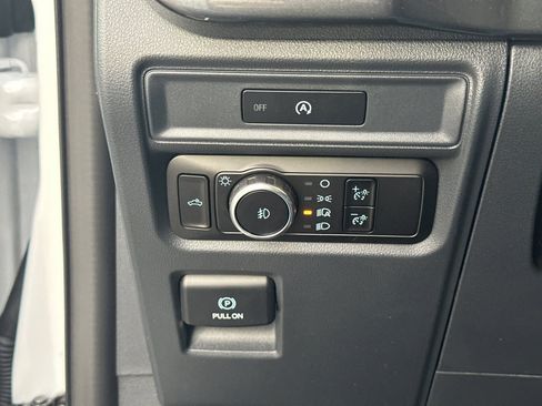 Used 2025 Ford F150 STX w/ Equipment Group 200A image 30