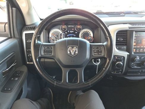 Used 2015 RAM 1500 Classic SLT w/ Luxury Group AWD/4WD image 41