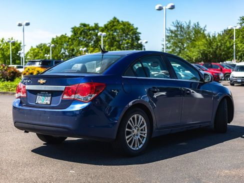 Used 2012 Chevrolet Cruze Eco FWD image 6