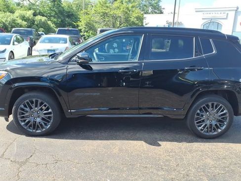 Certified 2023 Jeep Compass High Altitude AWD/4WD image 4