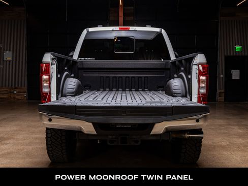 Used 2021 Ford F250 Lariat image 9