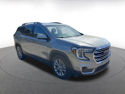 Used 2024 GMC Terrain SLT