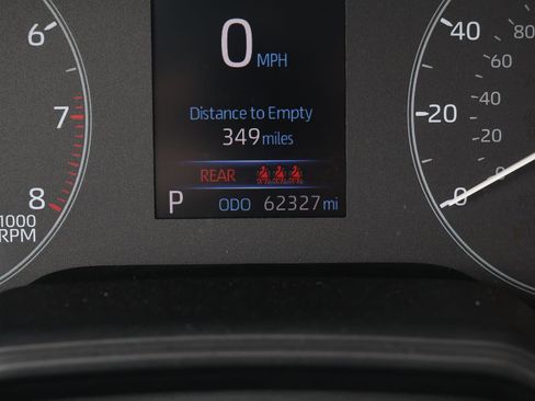 Used 2024 Toyota Corolla LE image 4