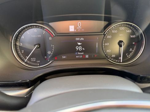 Used 2022 Cadillac XT5 Premium Luxury image 19