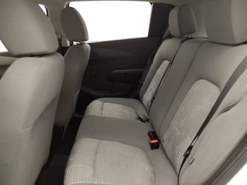 Used 2017 Chevrolet Sonic LT FWD image 18