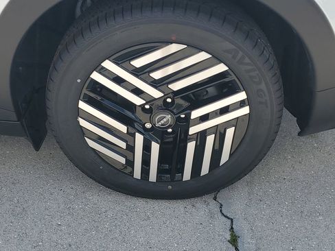 New 2026 Nissan Leaf SV+ FWD image 3