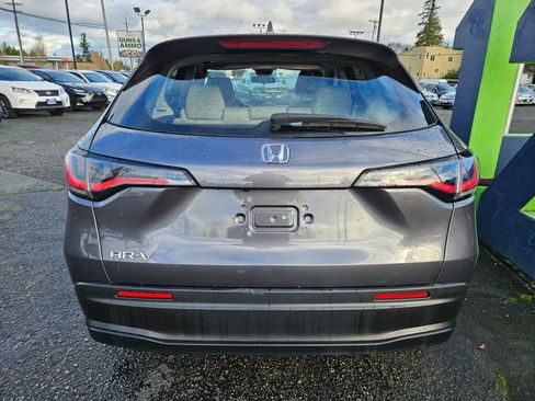 Used 2023 Honda HR-V LX image 4