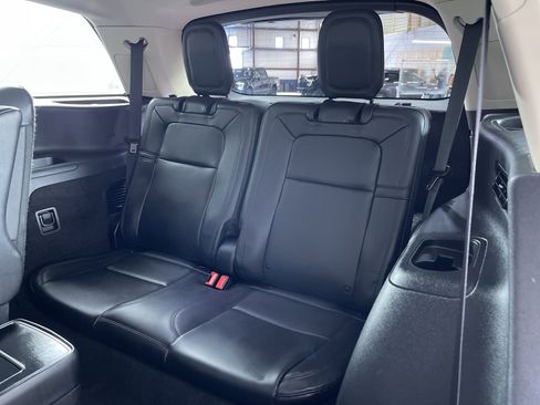 Used 2023 Lincoln Aviator Reserve w/ Equipment Group 201A image 24