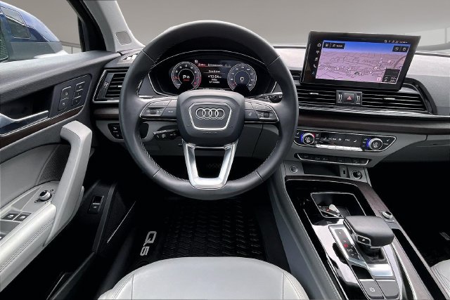 Certified 2022 Audi Q5 2.0T Premium Plus AWD/4WD image 8
