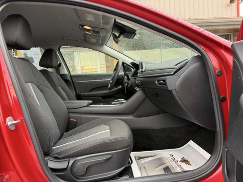 Used 2021 Hyundai Sonata SE FWD image 21