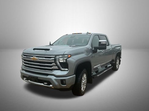 Used 2024 Chevrolet Silverado 3500 High Country w/ Technology Package AWD/4WD image 1