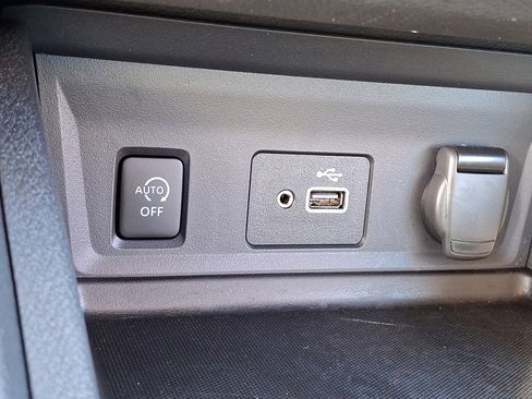 Certified 2025 Nissan Sentra S image 22