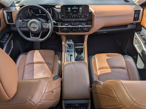 Used 2024 Nissan Pathfinder Platinum w/ Cargo Package image 24