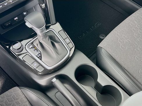 New 2026 Kia Seltos S FWD image 15