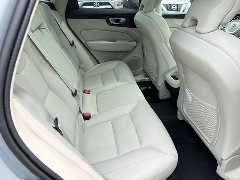 Used 2024 Volvo XC60 B5 Plus w/ Protection Package Premier image 29