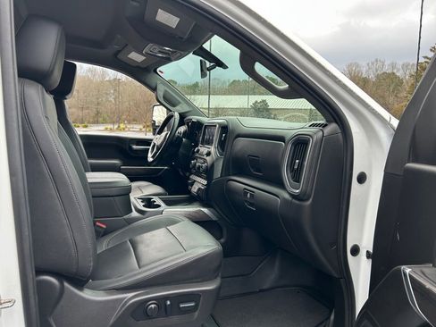 Used 2023 Chevrolet Silverado 2500 LTZ w/ LTZ Plus Package image 47