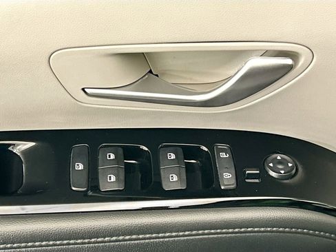 Used 2022 Hyundai Tucson Limited w/ Cargo Package FWD image 22