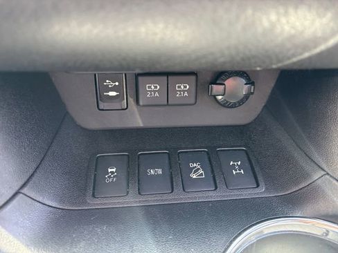 Used 2019 Toyota Highlander Limited Platinum AWD/4WD image 23
