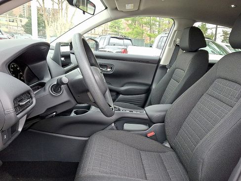 New 2026 Honda HR-V LX image 9