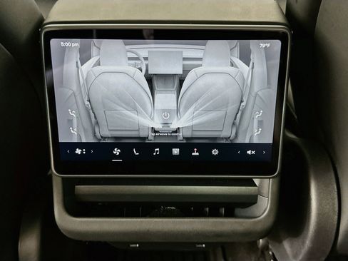 Used 2026 Tesla Model Y AWD image 26
