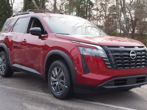 New 2026 Nissan Pathfinder SV image 1