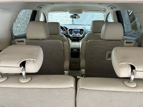 Used 2020 GMC Acadia Denali image 16