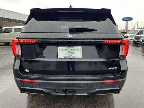 Used 2025 Ford Explorer ST-Line w/ Premium Package AWD/4WD image 6