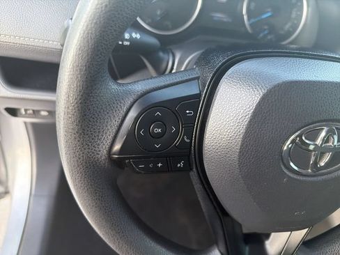 Used 2019 Toyota RAV4 XLE w/ Convenience Package AWD/4WD image 17